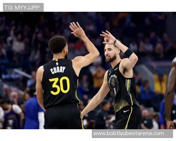 保罗半场哑火仅得1板1助英雄迟暮的他还能否重返巅峰