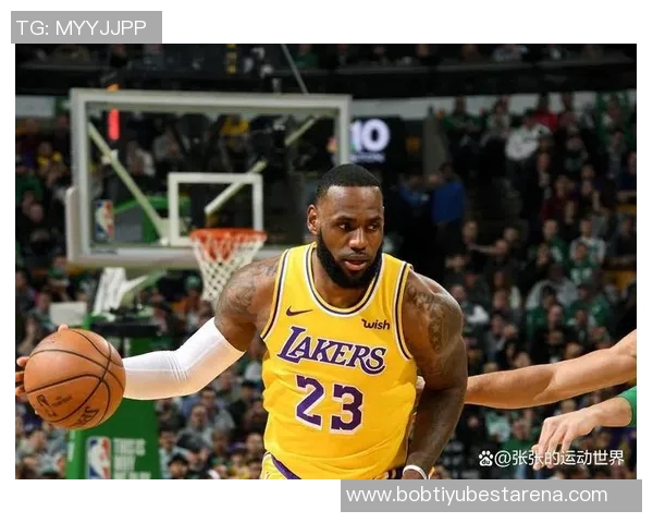 詹姆斯对琼斯泄密比赛信息表示失望原本希望助其进入教练行业